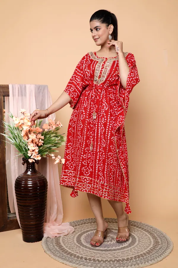 Bandhej_Printed_Heavy_Kaftan_for_This_Festive_Season