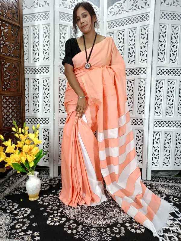 Peach_Cotton_Khesh_Stripe_Pattern_Handloom_Saree_With_Blouse_Piece