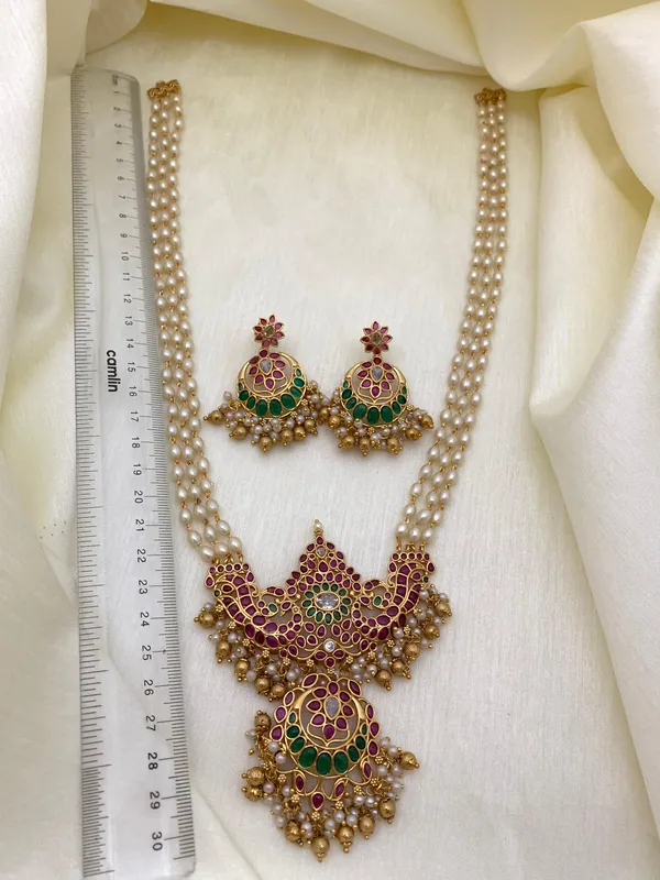 Gorgeous_real_kemp_stone_matte_finish_gold_beads_Malla