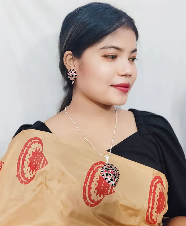 Assamese_Traditional_Red-Black_Colour_Silver-Dugdugi_Jewellery_Set_For_Women