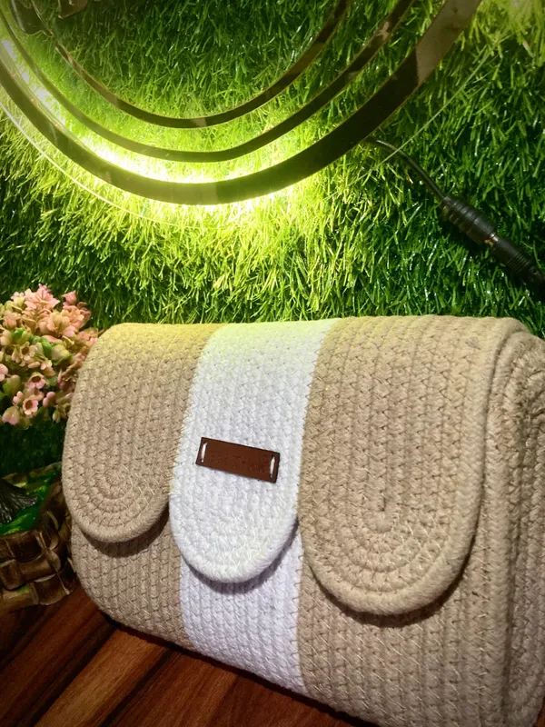 All_the_Cultures_Fabricating_India_Handmade_Small_Dry_grass/Natural_Cane/Chic_Dry_Grass_bag/handbag_from_Manipur/carry_tote_bag_Sling_Bags-unique-green-plain
