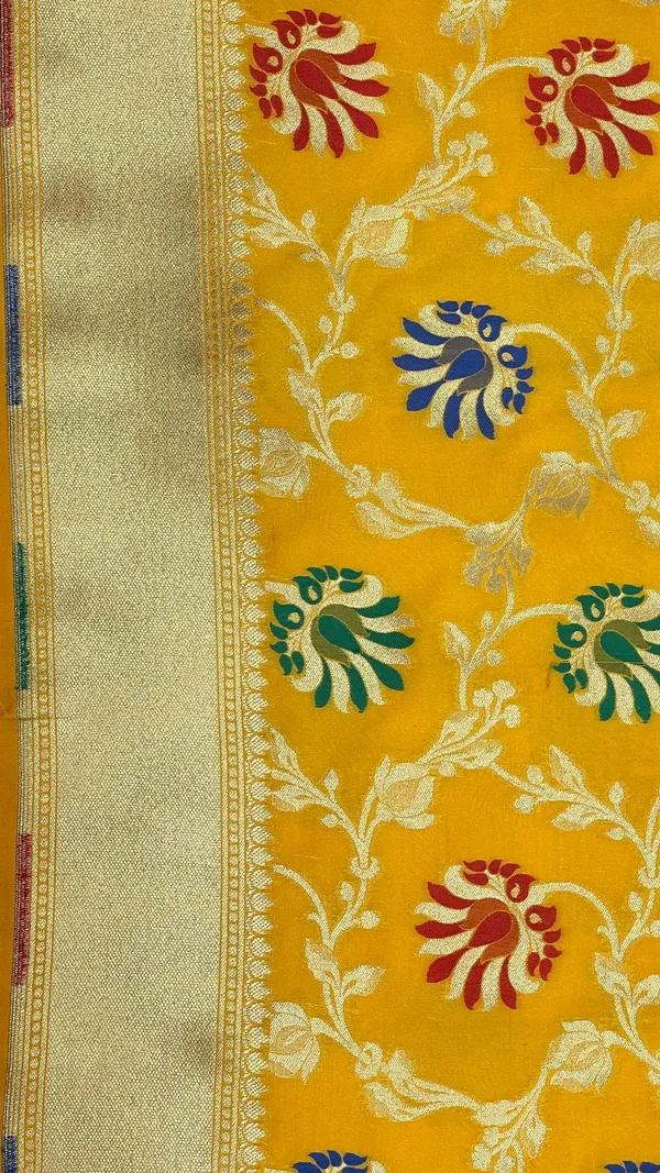 Humairah_Presents_Gold_Katan_Silk_Floral_Minakari_Boota_Golden_Zari_Jaal_with_Banarasi_Zari_Border_and_Gold_Blouse