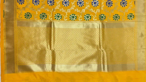 Humairah_Presents_Gold_Katan_Silk_Floral_Minakari_Boota_Golden_Zari_Jaal_with_Banarasi_Zari_Border_and_Gold_Blouse