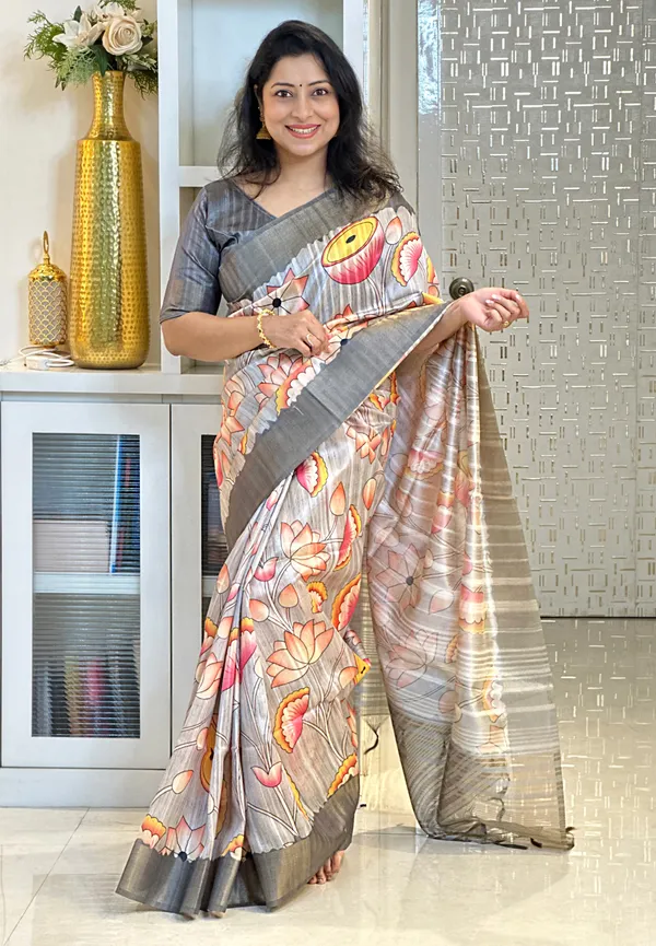 Darika_Grey_–_Aesthetic_Edit_for_You_|_Soft_Tussar_Silk_Saree_with_Print,_Pallu_&_Zari_Border_&_Contrast_Print_Blouse_with_Tassels