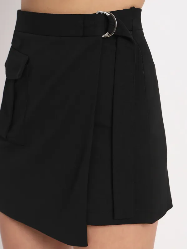 Zastraa_High_Waist_Curved_Hem_Mini_Skorts