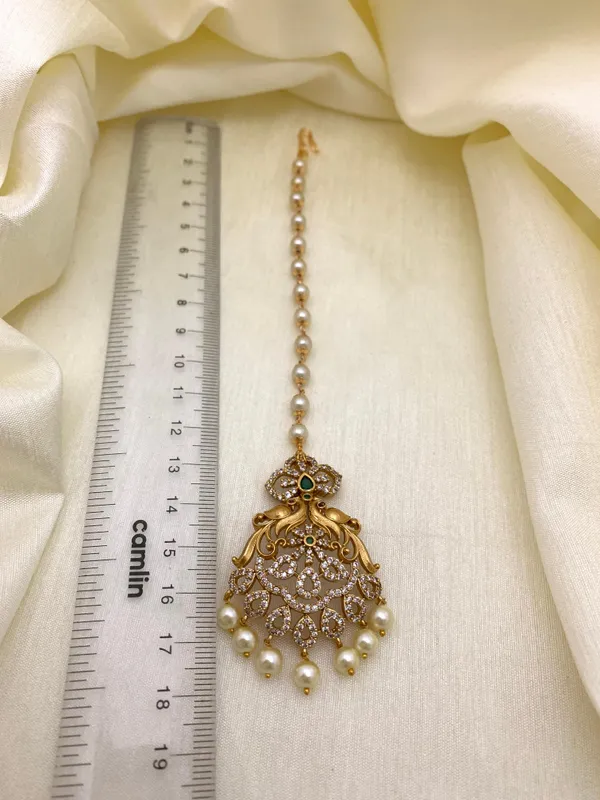 Peacock_AD_Antique_Maang_Tikka