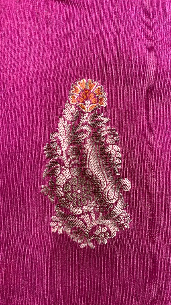 Humairah_Pure_Handwoven_Purple_Muga_Silk_Zari_Mina_Booti_Minakari_Jaal_Anchal_with_Minakari_Zari_Border_Banarasi_Saree_with_Purple_Blouse_piece