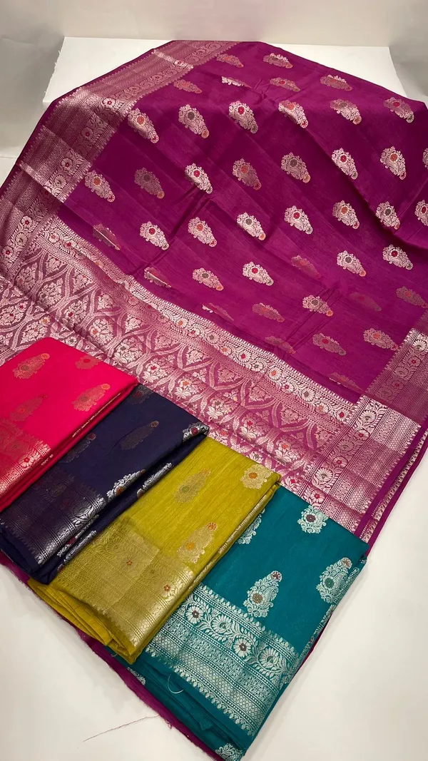 Humairah_Pure_Handwoven_Purple_Muga_Silk_Zari_Mina_Booti_Minakari_Jaal_Anchal_with_Minakari_Zari_Border_Banarasi_Saree_with_Purple_Blouse_piece