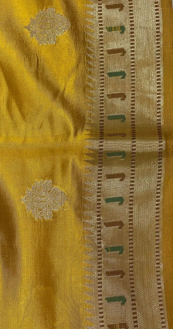 Humairah_Pure_Handloom_Gold_Dupion_Silk_Golden_Zari_Booti_with_Skirt_Paithani_Zari_Border_and_Gold_Blouse