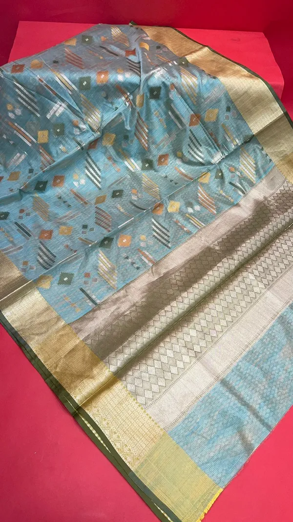 Green_Mulberry_Silk/Silk_Blend_Banarasi_Sarees_For_Women