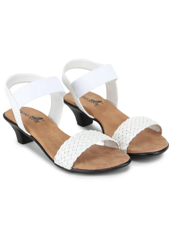 Ethnic_Style_Heel_Sandals_(White)