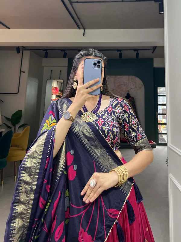 Women_Floral_Woven_Flared_Lehenga_&_Choli_with_Dupatta