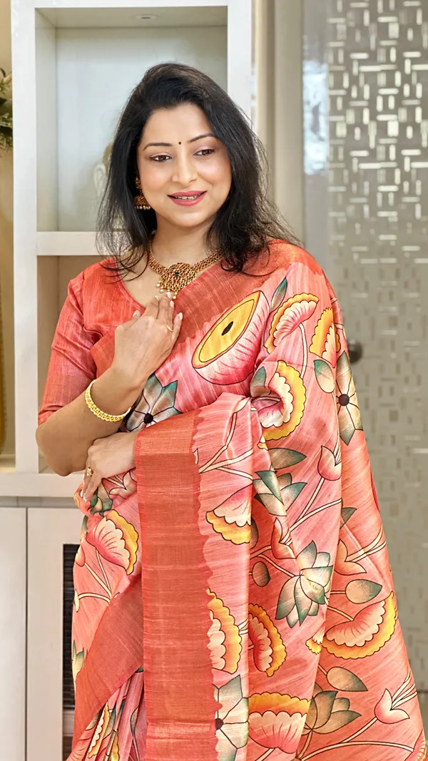 Darika_Peach_–_Aesthetic_Edit_for_You_|_Soft_Tussar_Silk_Saree_with_Print,_Pallu_&_Zari_Border_&_Contrast_Print_Blouse_with_Tassels