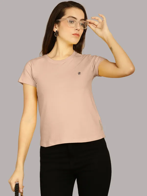 Coral_Cotton_Round_Neck_Short_Sleeves_Solid_Casual_T-Shirt_For_Women