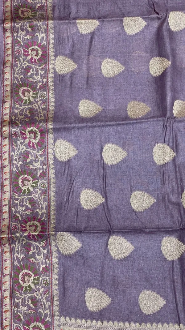 Humairah_Pure_Handwoven_Light_Purple_Tussar_Silk_Floral_Zari_Boota_Alfi_Mina_Zari_Border_and_Pallu_with_Grey_Blouse