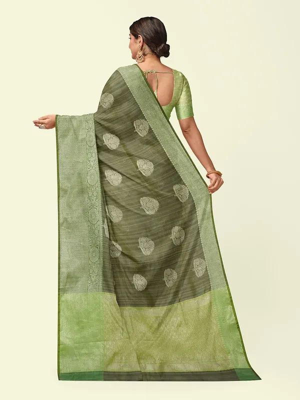 Rust_Green_Matka_Silk/Silk_Blend_Banarasi_Sarees_For_Women