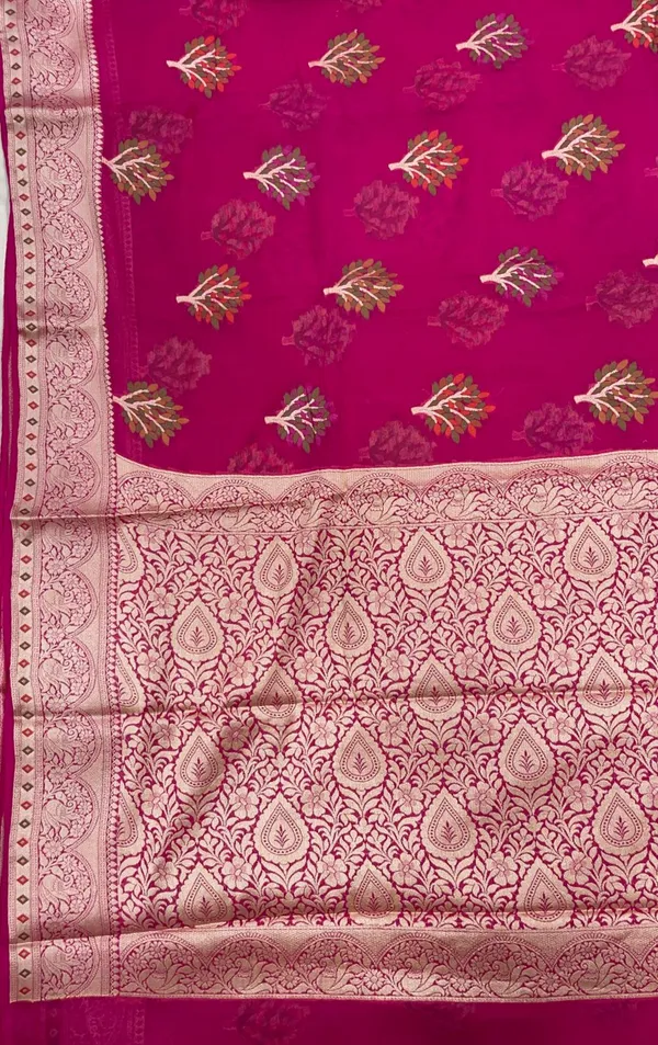 Humairah_Presents_Pure_Handloom_Magenta_Chiffon_Resham_Floral_Mina_Zari_Booti_with_Banarasi_Zari_Border_and_Magenta_Blouse