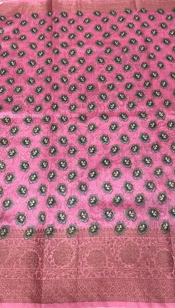 Humairah_Presents_Pink_Warm_Silk_Floral_Digital_Print_Tilfi_Jaal_Copper_Zari_Border_Banarasi_Saree_with_Floral_Print_Booti_Pink_Blouse