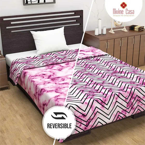 Abstract_Single_Dohar_for_AC_Room_(Polyester,_Pink_and_Black)
