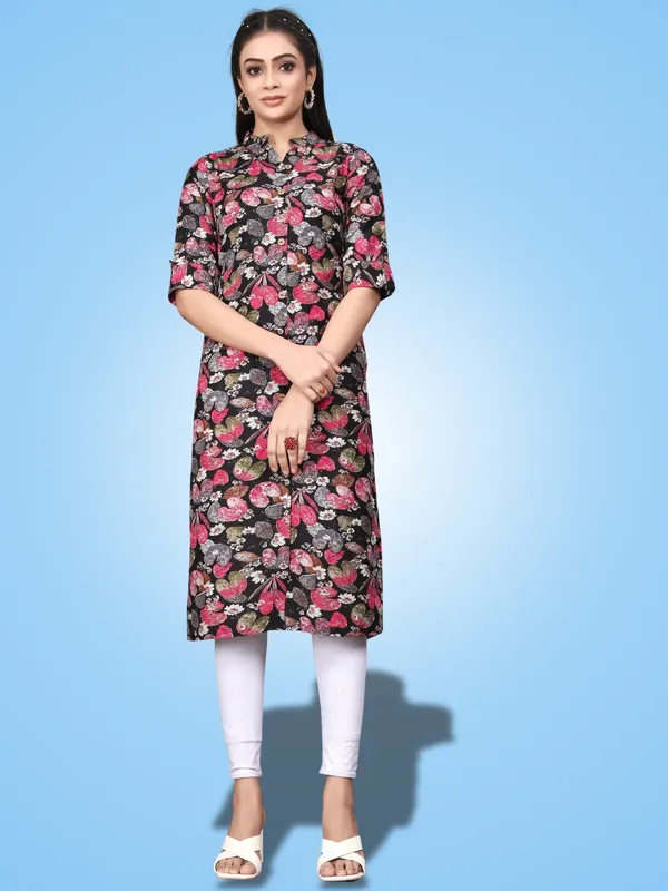 Black_Classic_Rayon_Floral_Printed_Straight_KurtIs