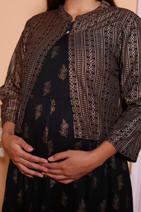 PregyFed_Rayon_Printed_Maternity_Wear_Gown_Having_Conceled_Zip_for_Feeding_with_Jacket