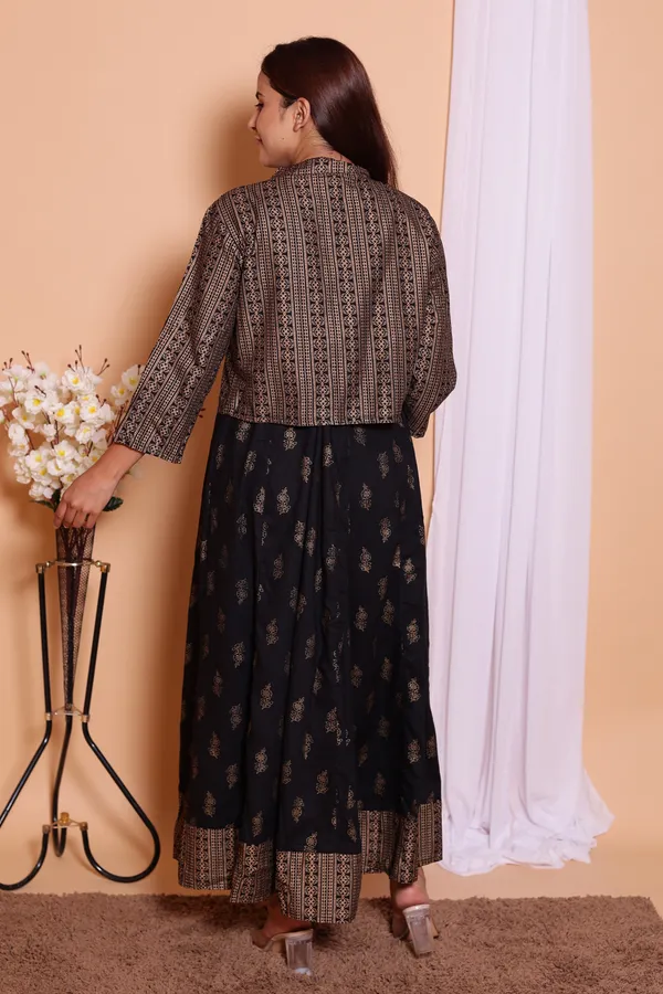 PregyFed_Rayon_Printed_Maternity_Wear_Gown_Having_Conceled_Zip_for_Feeding_with_Jacket