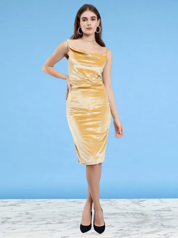 Gold_Western_Dress_For_Women_Velvet_Bodycon_Dress