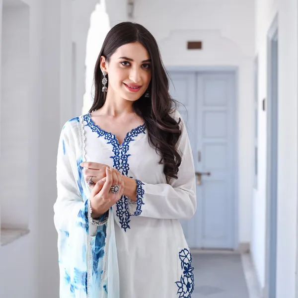 White_Cotton__Fit_Solid_Kurta_Pant_And_Dupatta_Set_For_Women