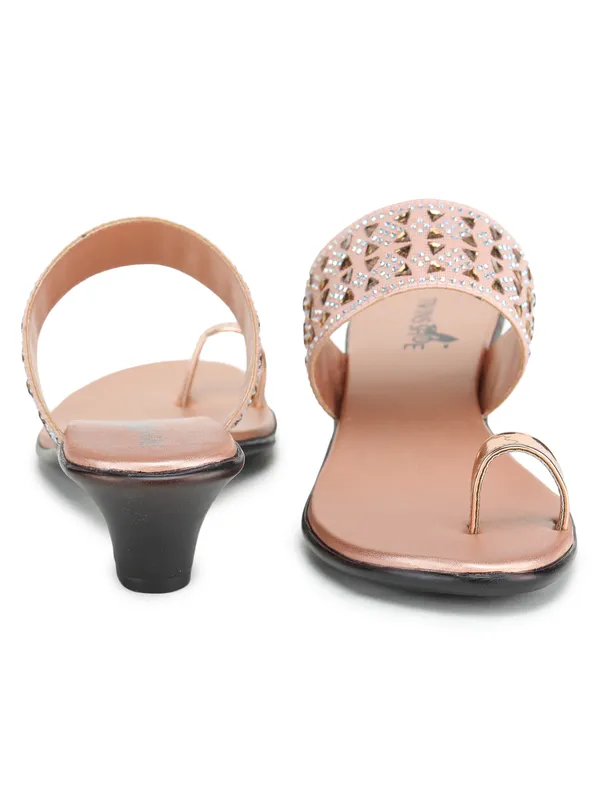 Embellished_Strap_Heels_(Sultan)