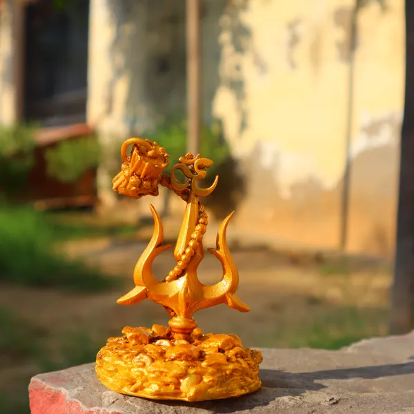 Trishul_with_Damru_standing_Decorative_Showpiece_statue_murti_for_Car_Dashboard
