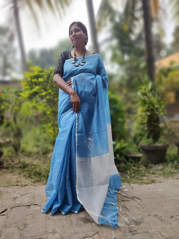 Sky_Blue_Cotton_Silk_Semi_Maheshwari_Zari_Weaving_Handloom_Saree
