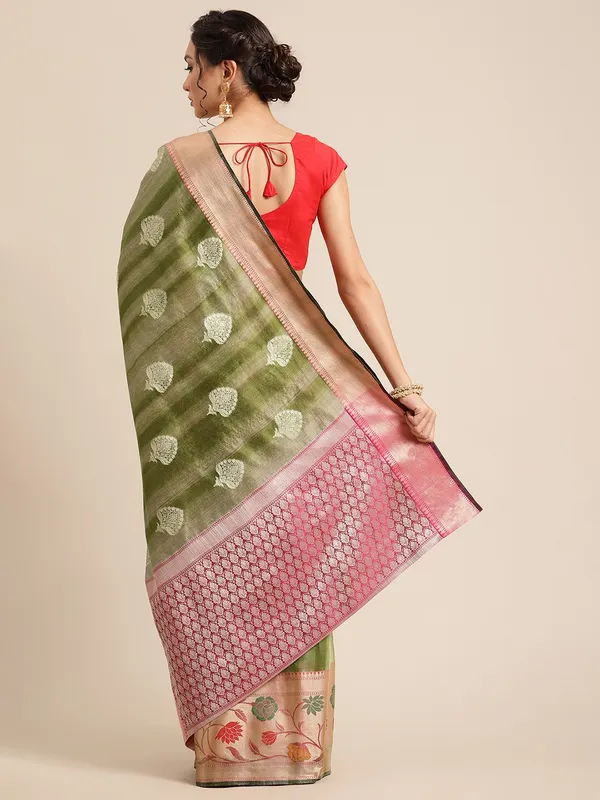 Green_Matka_Silk/Silk_Blend_Banarasi_Sarees_For_Women