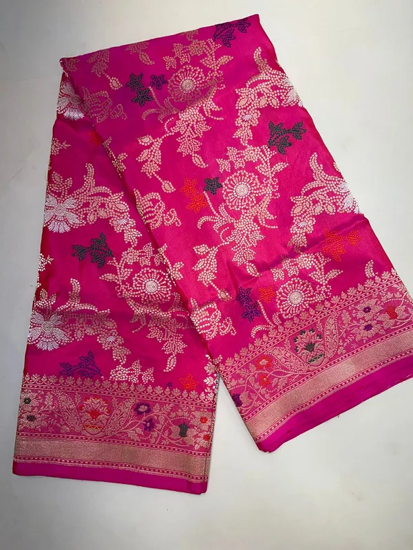 Humairah_Pure_Handloom_Pink_Katan_Silk_Kadhwa_Jangla_Tilfi_Mina_Zari_Jaal_with_Kadhwa_Mina_Pallu_and_Golden_Stripe_Pink_Blouse