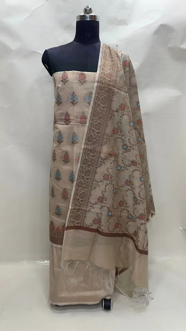 Humairah_Present_Beige_Cotton_Resham_Copper_Zari_3pcs_Suit_Set_accompanied_with_Plain_Bottom_and_Top_Copper_Zari_Cotton_Small_Mina_Boota_with_Beige_Mina_Jaal_Dupatta