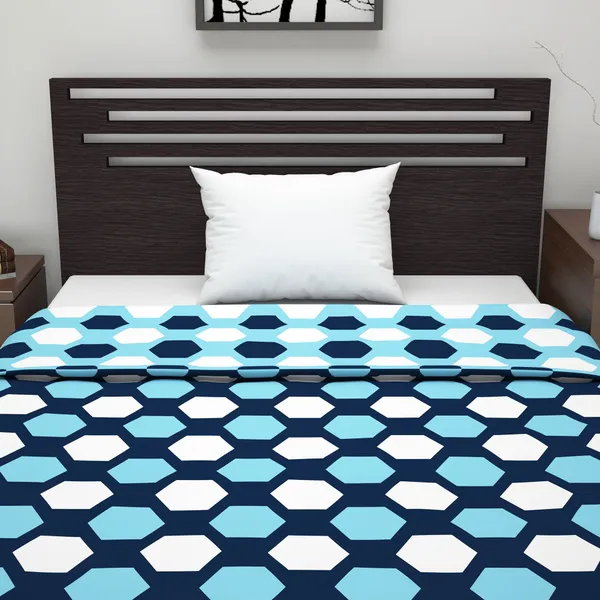 Geometric_Single_Dohar_for_AC_Room_(Polyester,_Sky_Blue_and_Navy)