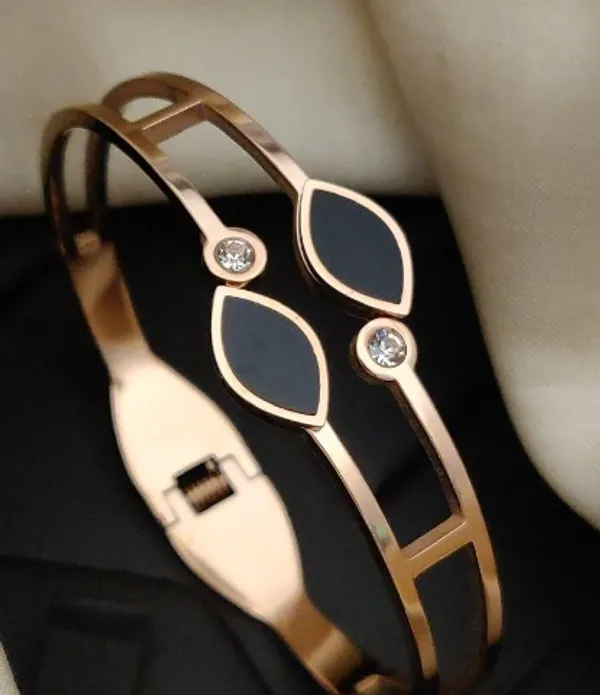 Rose_Gold_Attractive__Bracelet_Kada_For_Women