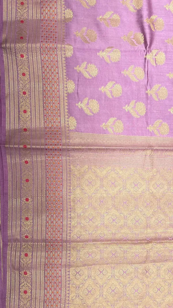 Humairah_Pure_Handwoven_Mauve_Chiniya_Silk_Gold_Zari_Floral_Booti_with_Minakari_Zari_Border_with_Mauve_Blouse_piece