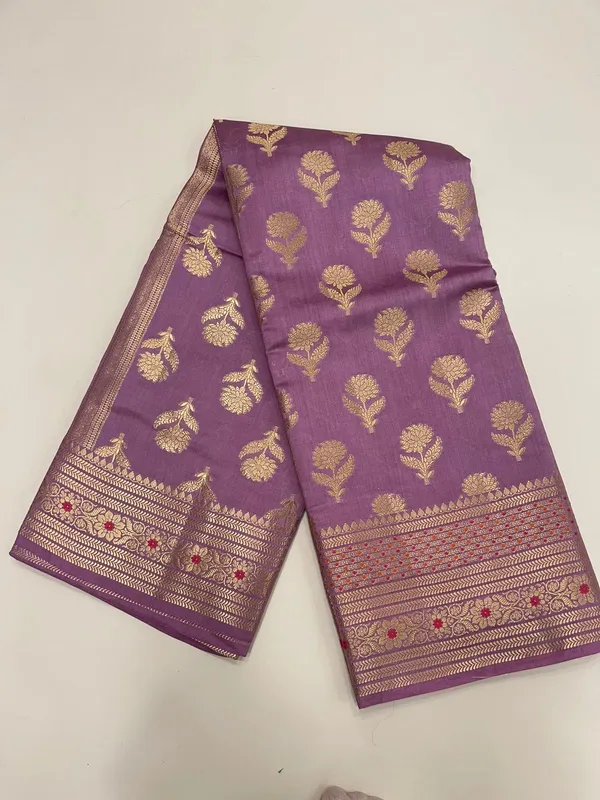 Humairah_Pure_Handwoven_Mauve_Chiniya_Silk_Gold_Zari_Floral_Booti_with_Minakari_Zari_Border_with_Mauve_Blouse_piece