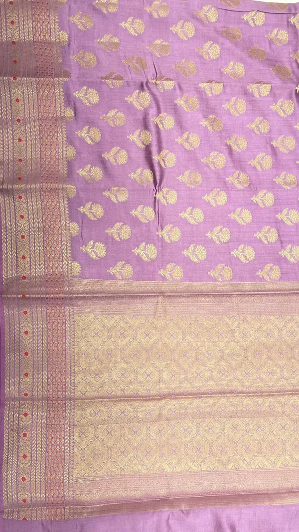 Humairah_Pure_Handwoven_Mauve_Chiniya_Silk_Gold_Zari_Floral_Booti_with_Minakari_Zari_Border_with_Mauve_Blouse_piece