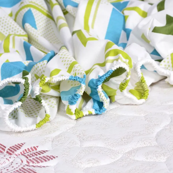 120_TC_Cotton_Green_Tea_Fitted_Bed_Sheet_Double_Bed_With_Pillow_Cover_Moderangles_(150_x_200_CM)