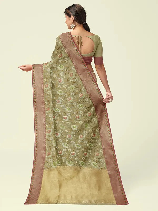 Beige_Cotton_Blend_Banarasi_Sarees_For_Women