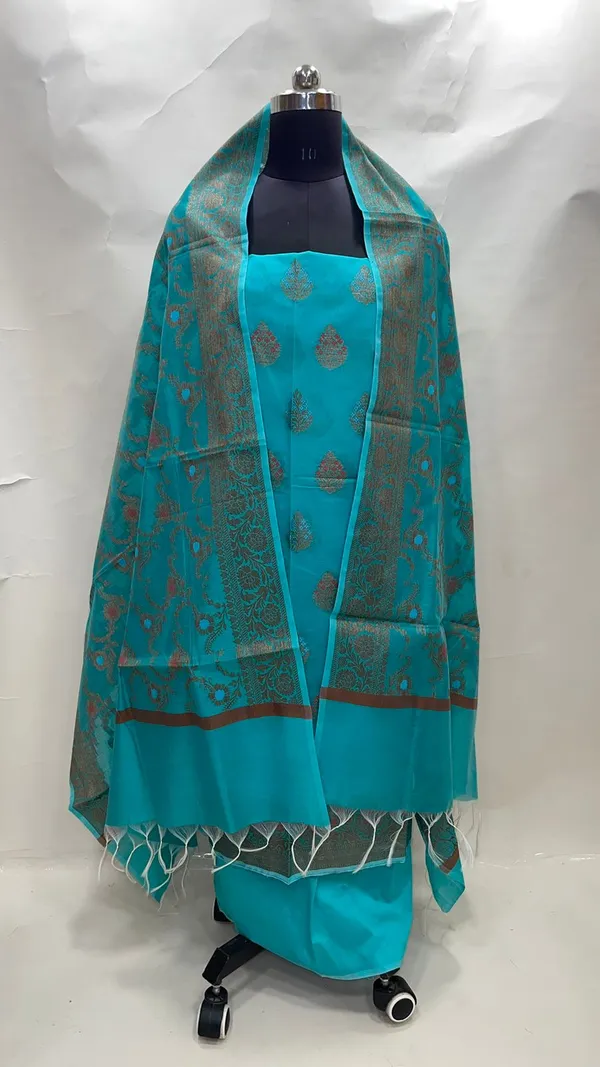 Humairah_Present_Sky_Blue_Cotton_Resham_Copper_Zari__3pcs_Suit_Set_accompanied_with_Plain_Bottom_and_Top_Mina_Resham_Boota_with_Sky_Blue_Jaal_Dupatta