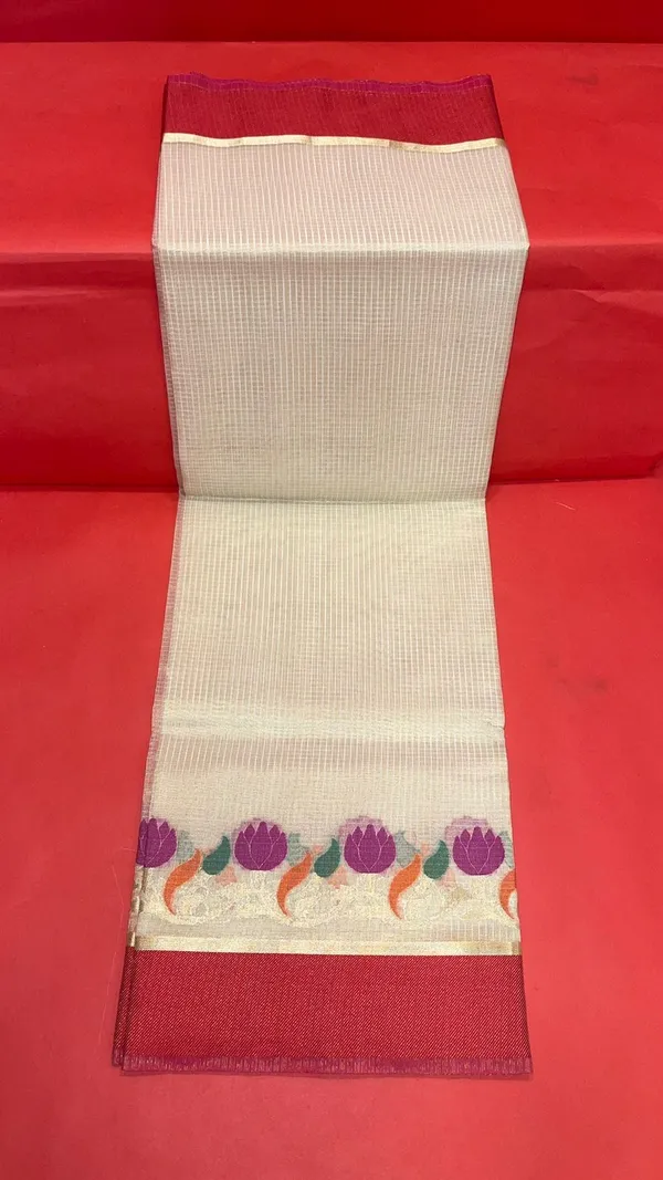 Beige_Silk_Blend_Banarasi_Sarees_For_Women