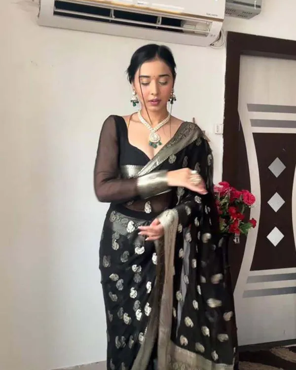 Black_Color_1_Minute_Ready_To_Wear_Soft_Banarasi_Silk_Saree_With_Silver_Zari_Work