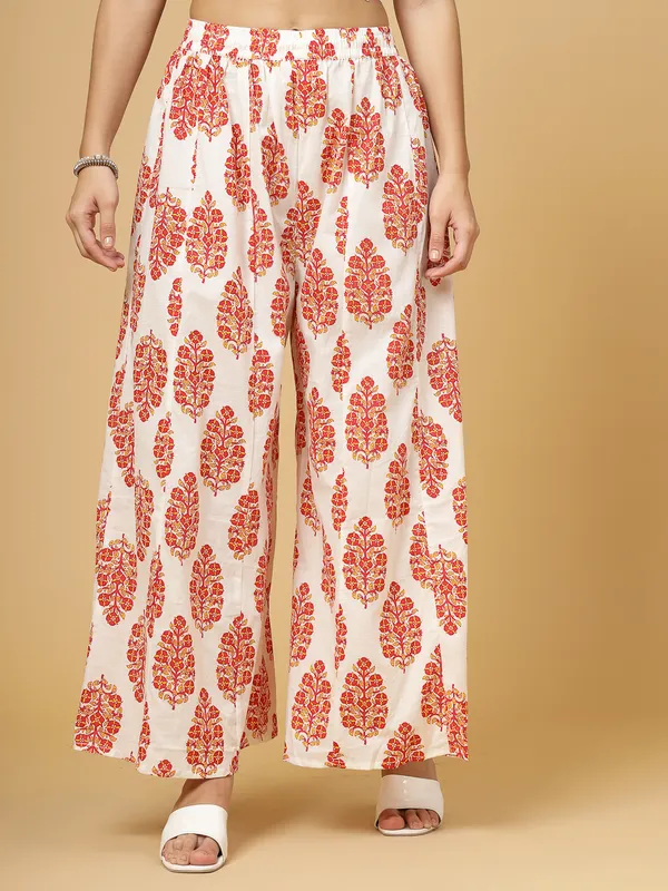 Red_Pure_Cotton_Big_Flair_Printed_Regular_Palazzo