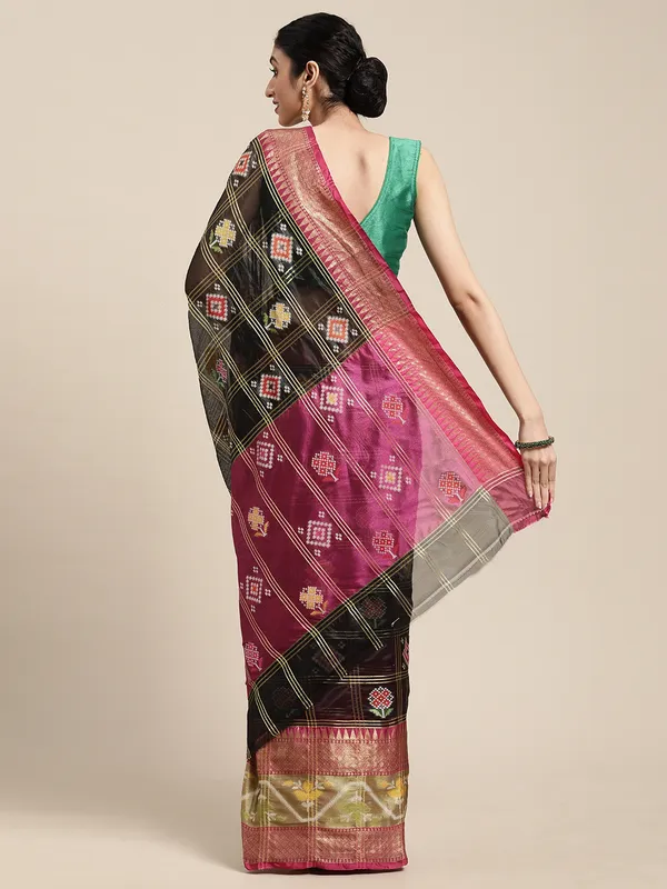 Black_Art_Silk_Banarasi_Sarees_For_Women