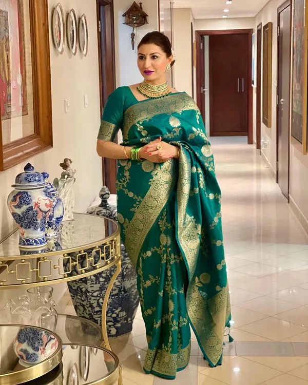 GREEN_KANJIVARAM_SILK_SAREE
