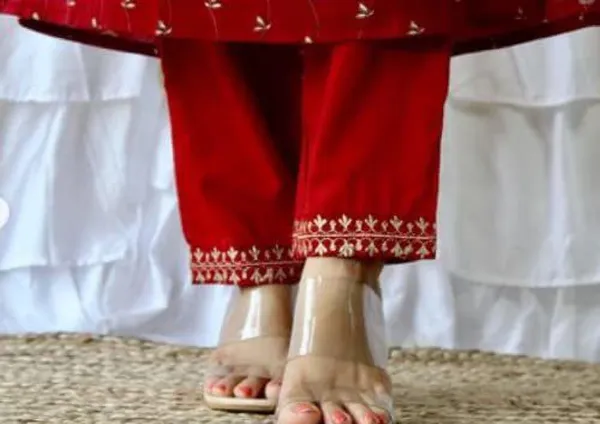 Women_Elegant_Red_Embroidery_Kurti_&_Pant_with_Dupatta_Set
