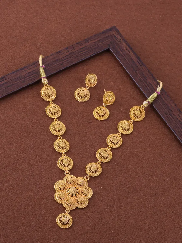 Neckless_Set_With_Earring_Special_For_Women