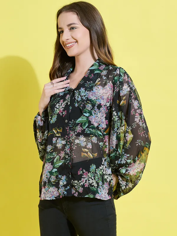 Multicolor_Chiffon_Casual_Printed_Collared_Regular_Fit_Top_For_Women